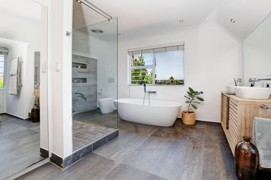 3 Bedroom Property for Sale in De Bron Western Cape